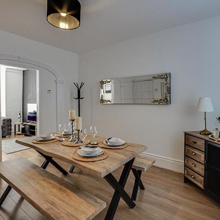 Stay With Alexandra 2 Free Parking - High Speed Free Wifi Liverpool Eksteriør billede