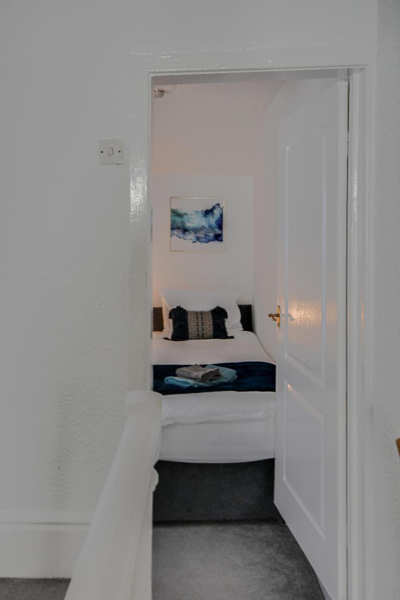 Stay With Alexandra 2 Free Parking - High Speed Free Wifi Liverpool Eksteriør billede