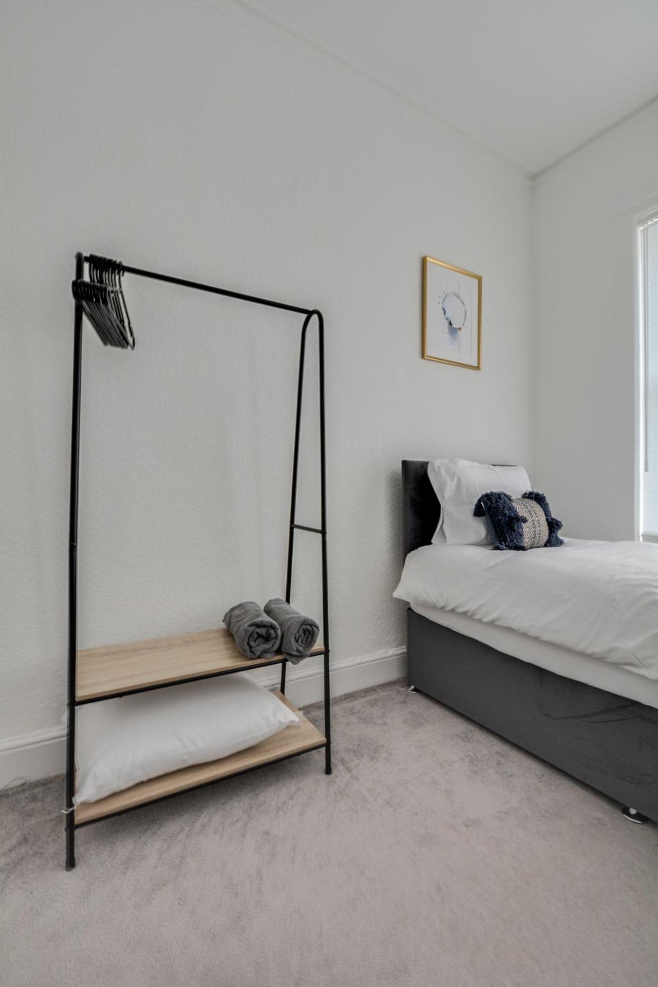 Stay With Alexandra 2 Free Parking - High Speed Free Wifi Liverpool Eksteriør billede